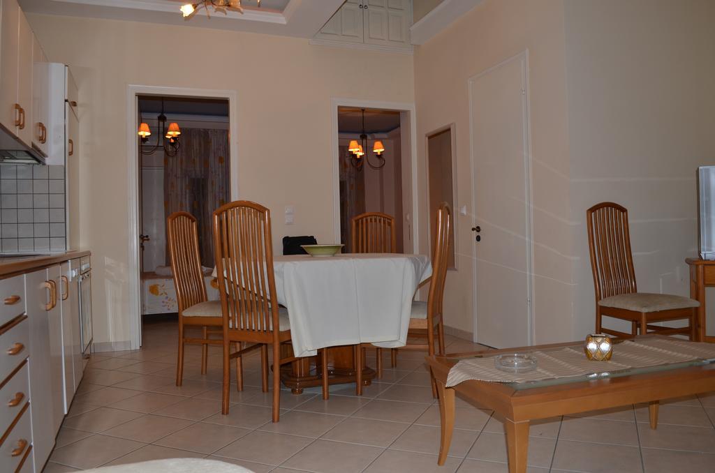Annas Apartment Парга Екстериор снимка